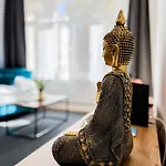 Appartement Erstklassiges Ferienapartment Citynah Mit 1 Schlafzimmer - Wifi, Tv, Kuechenzeile, Waschmaschine&trockner