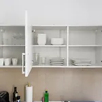 Appartement Erstklassiges Ferienapartment Citynah Mit 1 Schlafzimmer - Wifi, Tv, Kuechenzeile, Waschmaschine&trockner *